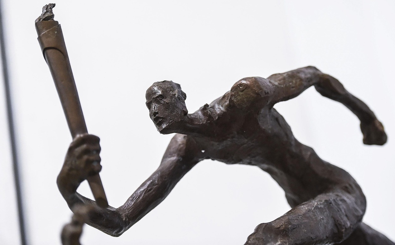 30代男性がニキビ跡のかさぶたを剥がすのはNGな理由とは？