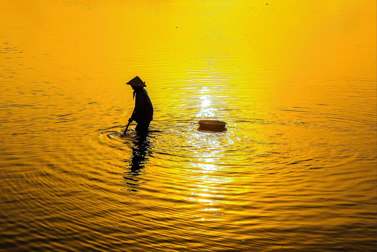 ニキビ跡に効果的なハイドロキノンの市販商品は？